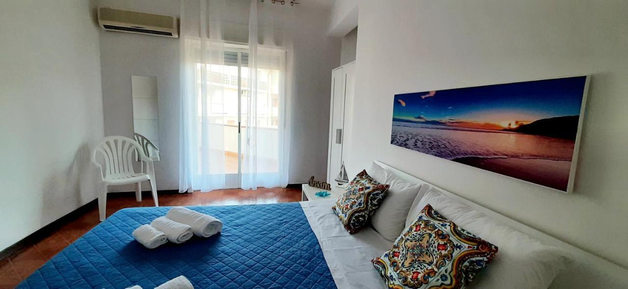 " Limoncello" Appartamento A 150 M Dal Mare ! Perfetto Per Famiglie E Coppie Алкамо Экстерьер фото