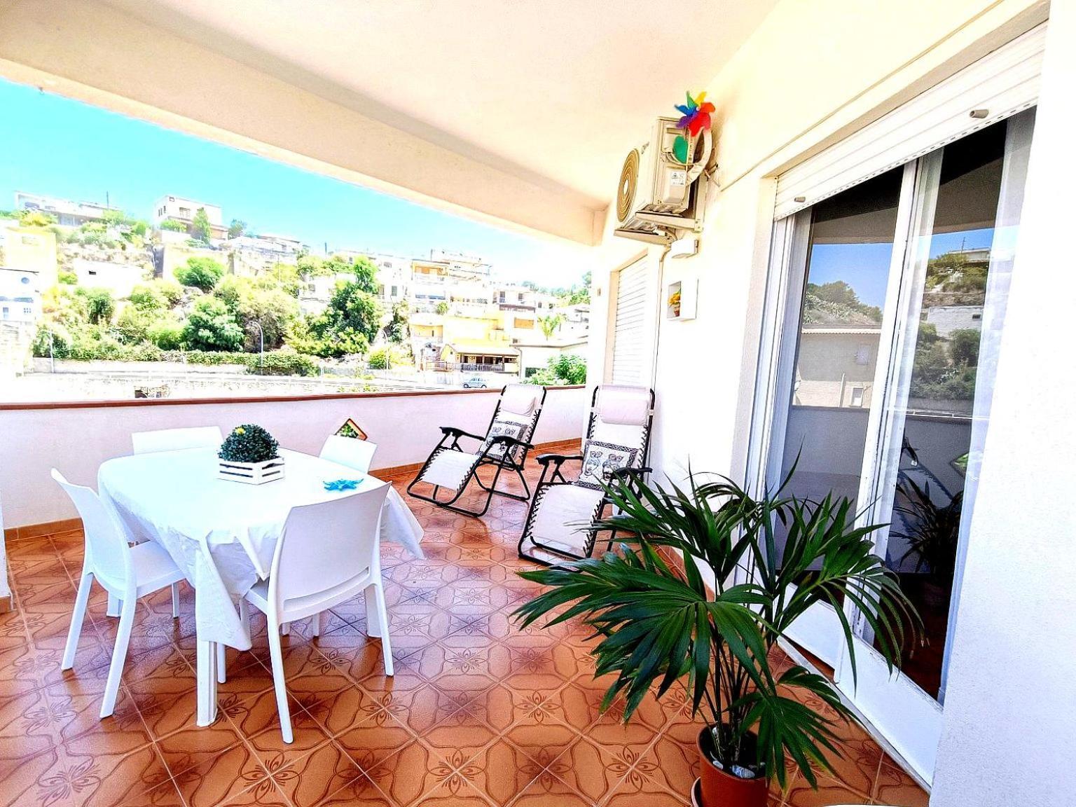 " Limoncello" Appartamento A 150 M Dal Mare ! Perfetto Per Famiglie E Coppie Алкамо Экстерьер фото
